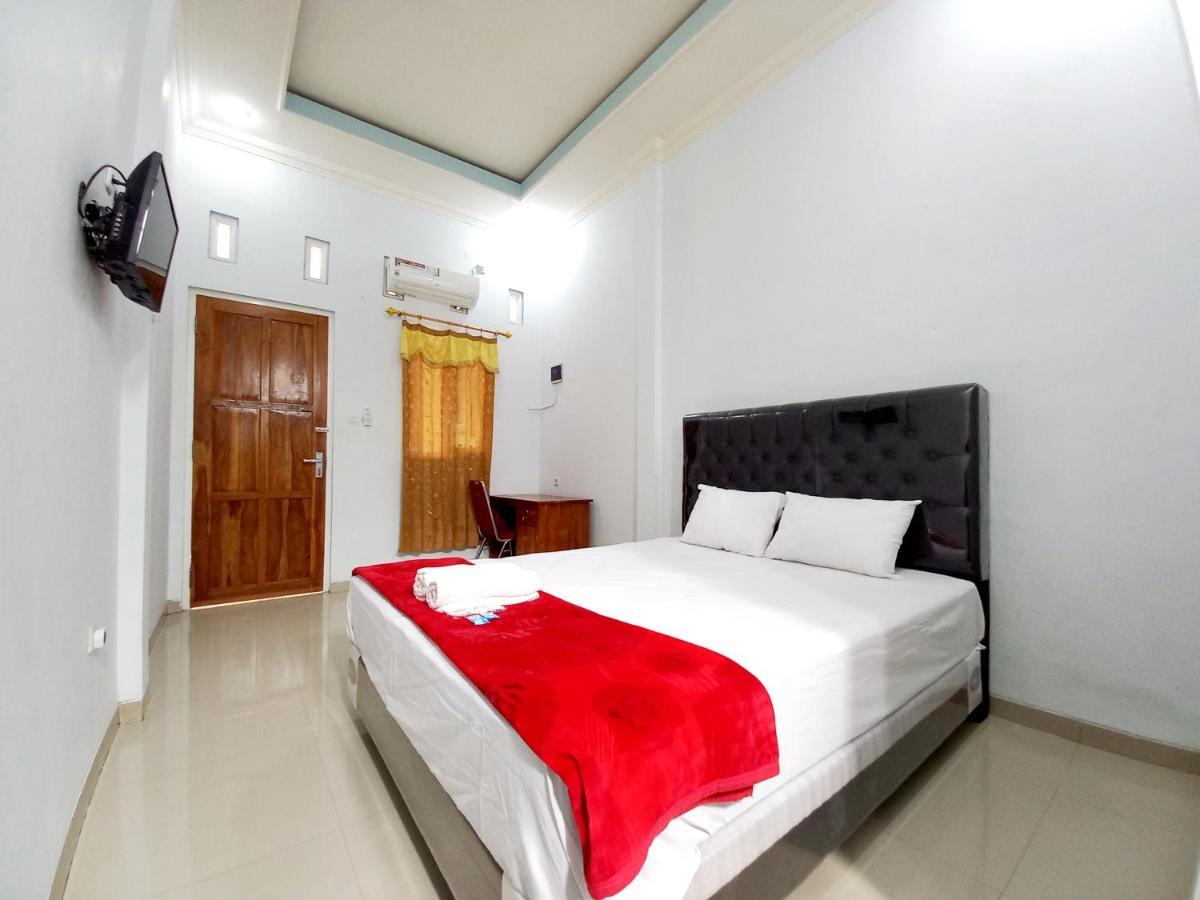 Harmony House Syariah Near Alun Alun Pati Mitra Reddoorz Hotel Ngoại thất bức ảnh