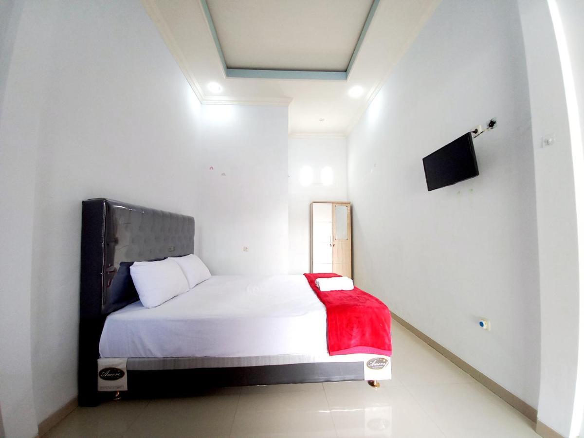 Harmony House Syariah Near Alun Alun Pati Mitra Reddoorz Hotel Ngoại thất bức ảnh