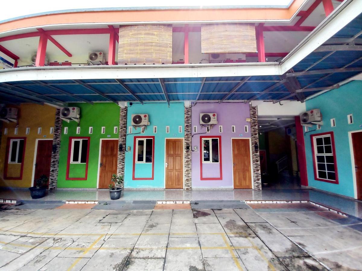 Harmony House Syariah Near Alun Alun Pati Mitra Reddoorz Hotel Ngoại thất bức ảnh